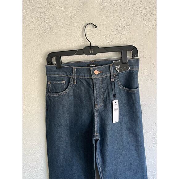 Express Woman Mid Rise Dark Wash Back Center Seam '70s Flare Jeans, Size… - Picture 5 of 10